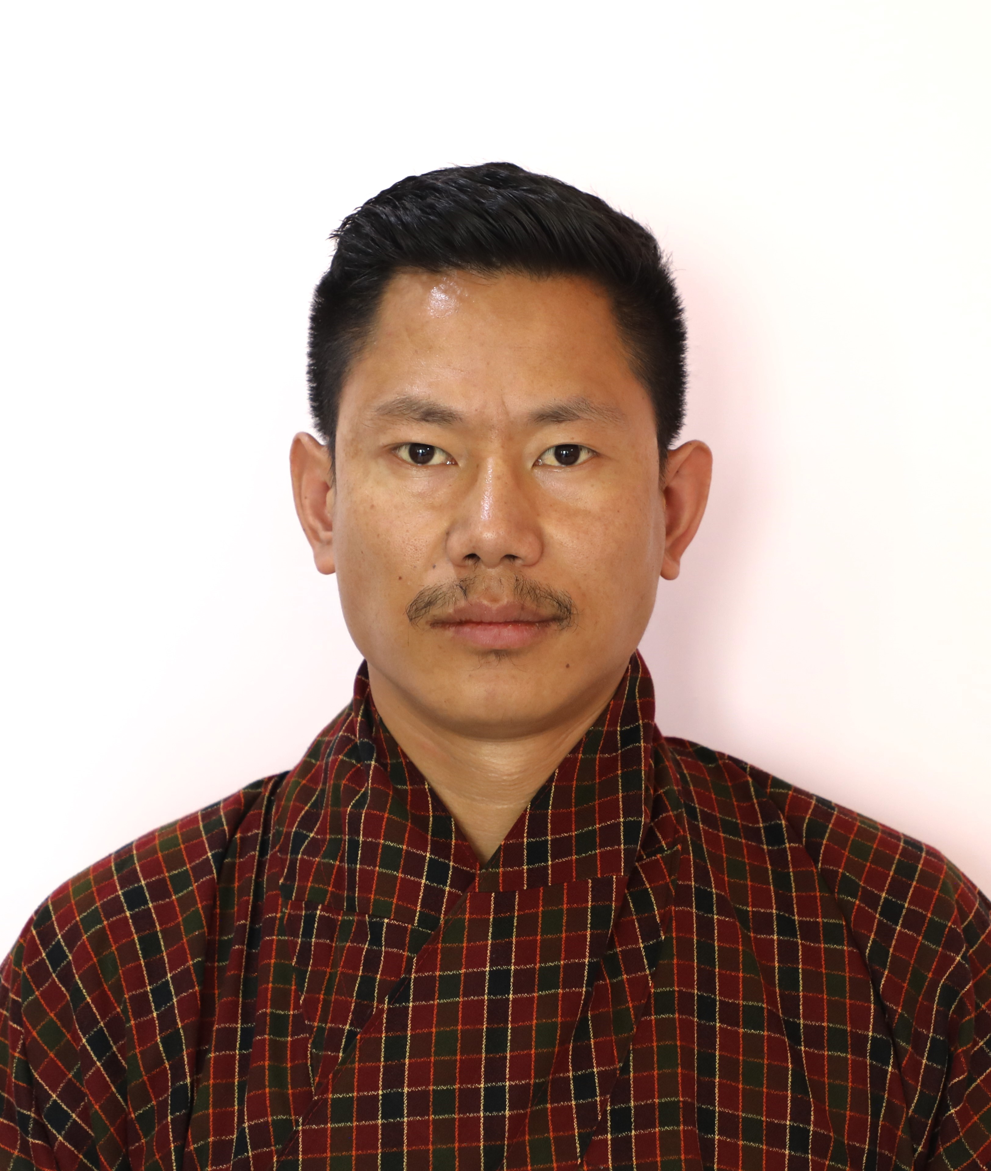 staff/sangay-wangchuk-new.JPG